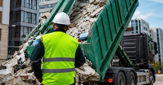 Вывоз строительного мусора в Анапе: услуги лицензированной компании — ПроМусор